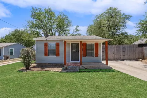 4714 Fossil Dr, Haltom City, TX 76117