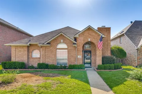 727 Fairlawn St, Allen, TX 75002