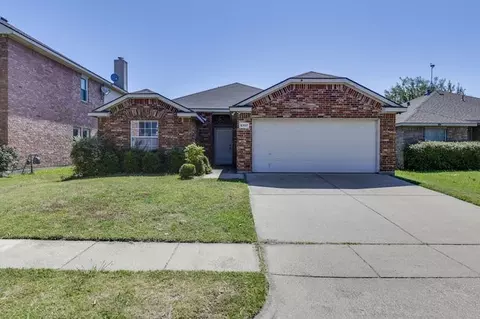 6707 Spencer Dr, Arlington, TX 76002