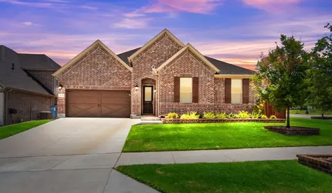 15137 Gladstone Dr, Aledo, TX 76008