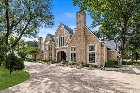 6218 Georgian Ct, Dallas, TX 75254