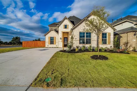 4601 Hanging Arches Ave, Midlothian, TX 76065