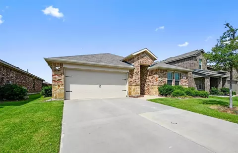 2427 Anton Dr, Forney, TX 75126