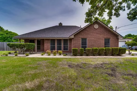 306 Josey Ln, Red Oak, TX 75154