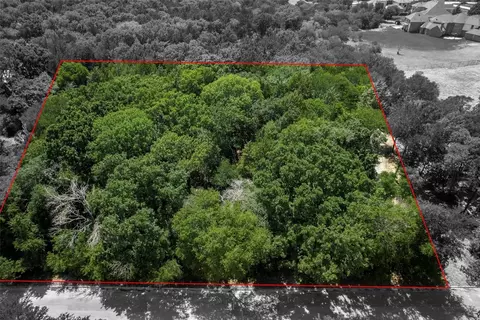 3 Robin Rd, Cedar Hill, TX 75104