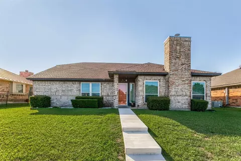 2417 Kimberly Dr, Garland, TX 75040