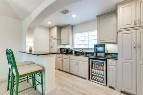 722 E Main St, Coppell, TX 75019 photo 15
