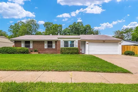 1410 Carswell Ter, Arlington, TX 76010