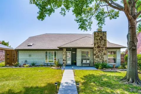 1630 Piedmont Pl, Carrollton, TX 75007