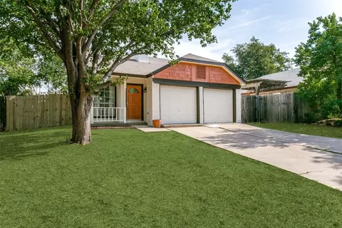 4845 Thistledown Dr, Fort Worth, TX 76137