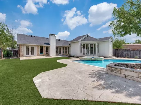 2516 Carmel Dr, Carrollton, TX 75006