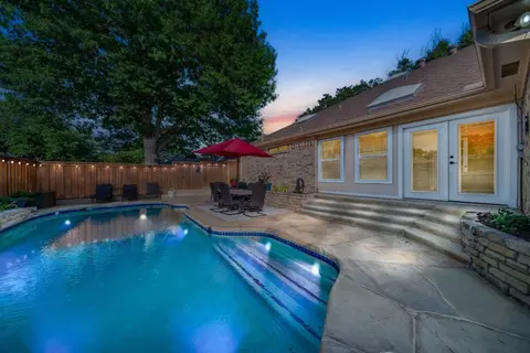 1405 Glastonbury Dr, Plano, TX 75075