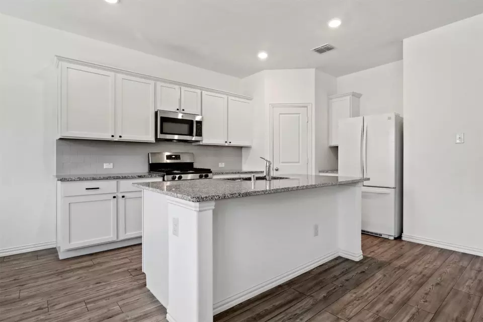  800 Willow Ln, Royse City, TX 75189 photo 9