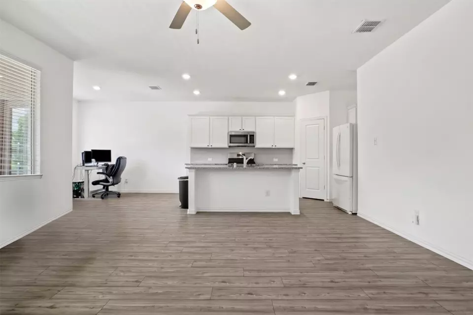  800 Willow Ln, Royse City, TX 75189 photo 6