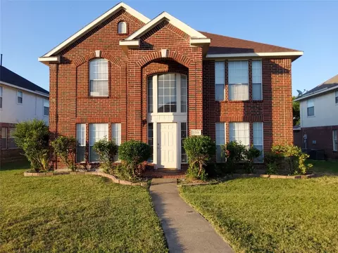 2201 Valley Falls Ave, Mesquite, TX 75181