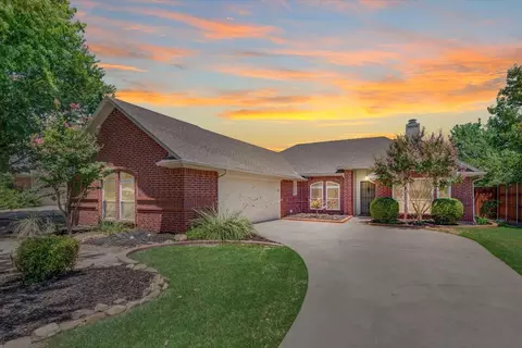 26 Alamosa Dr, Trophy Club, TX 76262