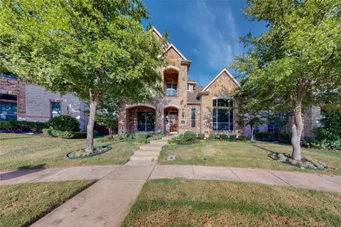 8724 Landover Pl, Irving, TX 75063