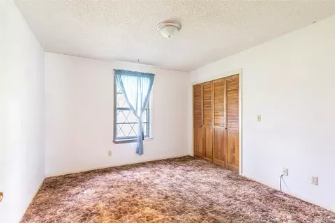 505 S Main St, Ector, TX 75439 photo 23