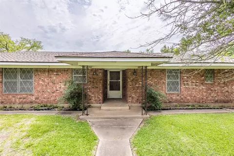 505 S Main St, Ector, TX 75439 photo 4