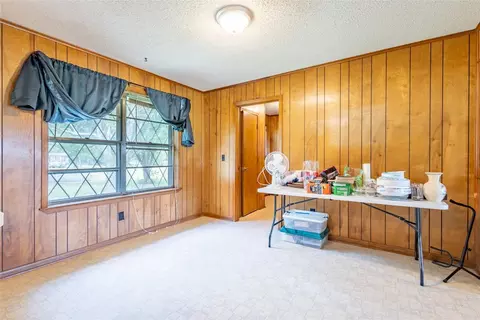 505 S Main St, Ector, TX 75439 photo 12