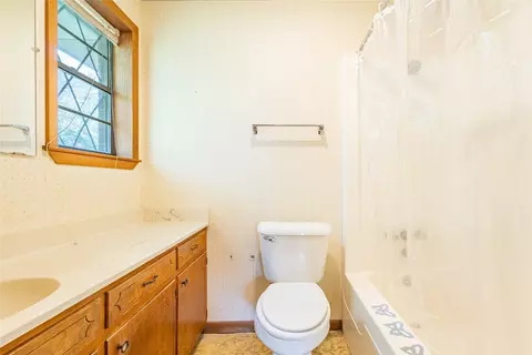 505 S Main St, Ector, TX 75439 photo 16