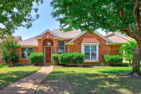 2225 Landoine Ln, The Colony, TX 75056