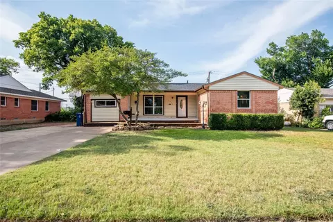 2219 Cardinal Ln, Garland, TX 75042