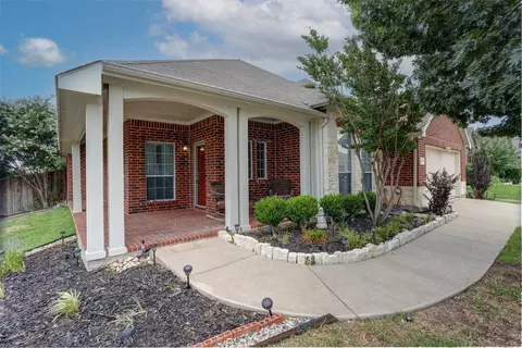 4752 Poplar Ridge Dr, Fort Worth, TX 76123