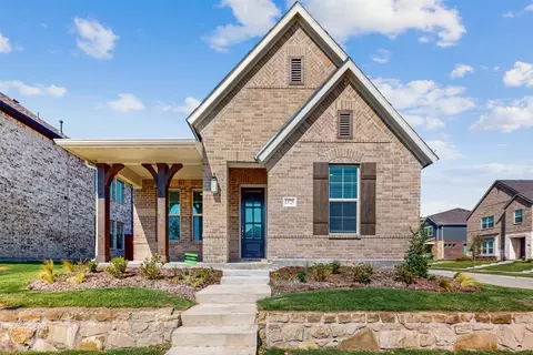 1525 Grandview Dr, Garland, TX 75042
