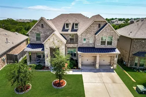 5701 Coleto Creek Cir, Fort Worth, TX 76179