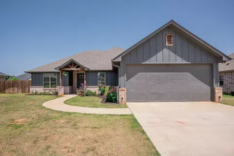 809 Sunny Mdws, Whitehouse, TX 75791