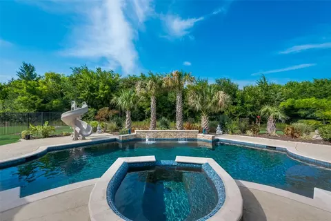 510 Limmerhill Dr, Rockwall, TX 75087