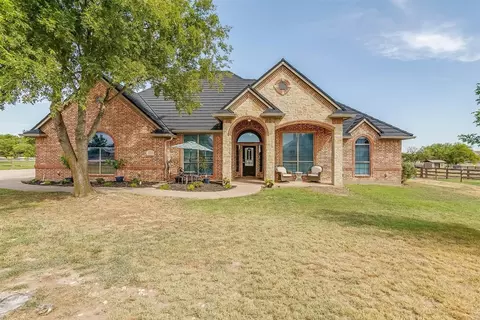 3313 Bent Creek Trl, Crowley, TX 76036