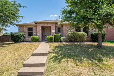 1338 White Tail Rdg, Cedar Hill, TX 75104