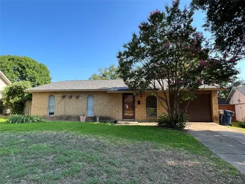 5620 Saddleback Rd, Garland, TX 75043