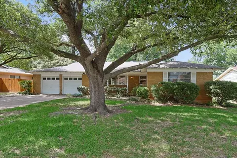 432 Glenwood Ter, Hurst, TX 76053