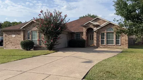 741 Tranquility Ln, Cedar Hill, TX 75104