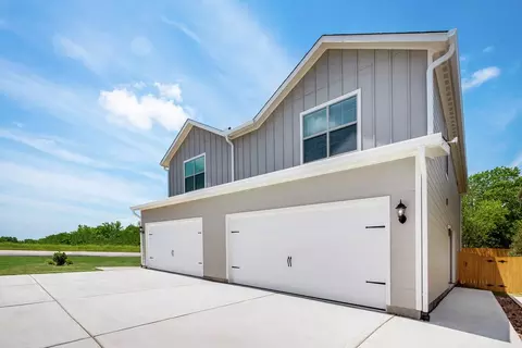 232 Marsh Ln, Princeton, TX 75407