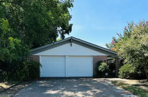 218 Adah Ln, Irving, TX 75062