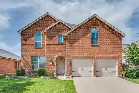 2014 Davy Crockett Dr, Forney, TX 75126