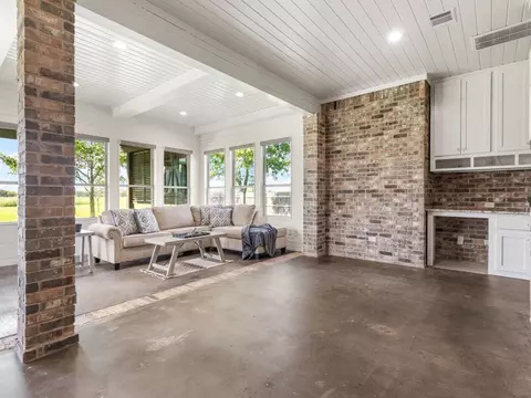 408 E Vaughn Rd, Cleburne, TX 76031 photo 12