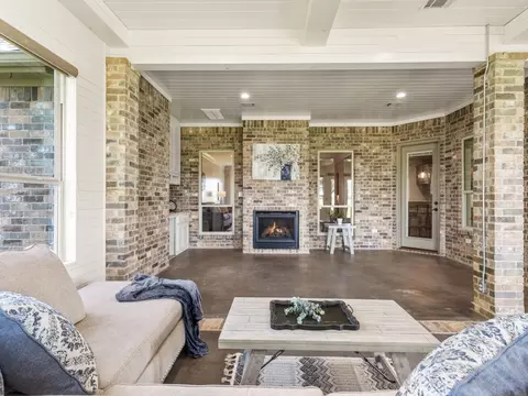408 E Vaughn Rd, Cleburne, TX 76031 photo 14
