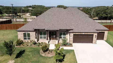 235 Secretariat Dr, Hickory Creek, TX 75065