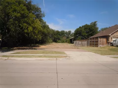 3425 Gene Ln, Haltom City, TX 76117