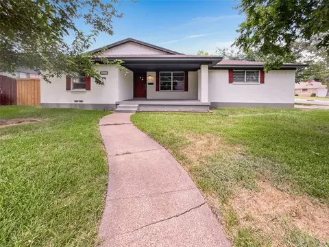 2433 Blanton St, Dallas, TX 75227