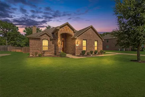 3014 Courtney Ln, Glenn Heights, TX 75154