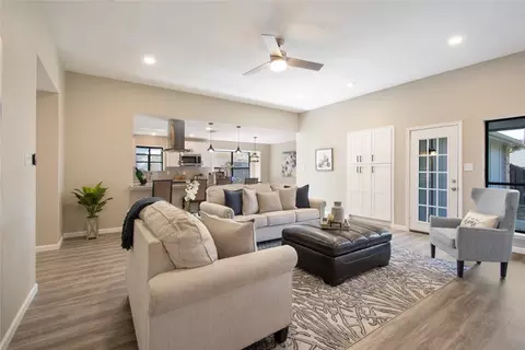 1758 Sterling Ln, Lewisville, TX 75067