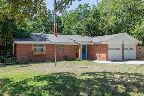 508 E Redbud Dr, Hurst, TX 76053