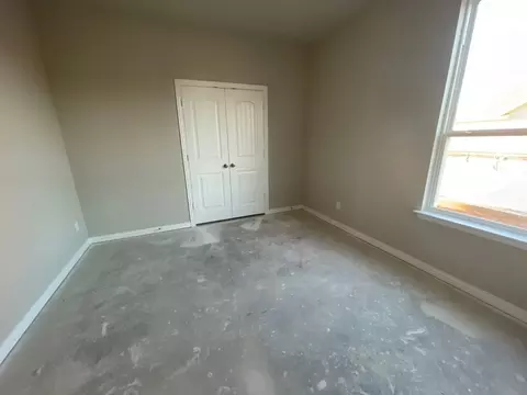 521 Smith Rd, Springtown, TX 76082 photo 13