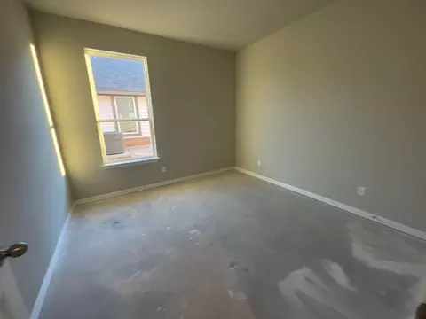 521 Smith Rd, Springtown, TX 76082 photo 11